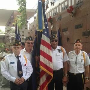 Meet your Posher, Laydell